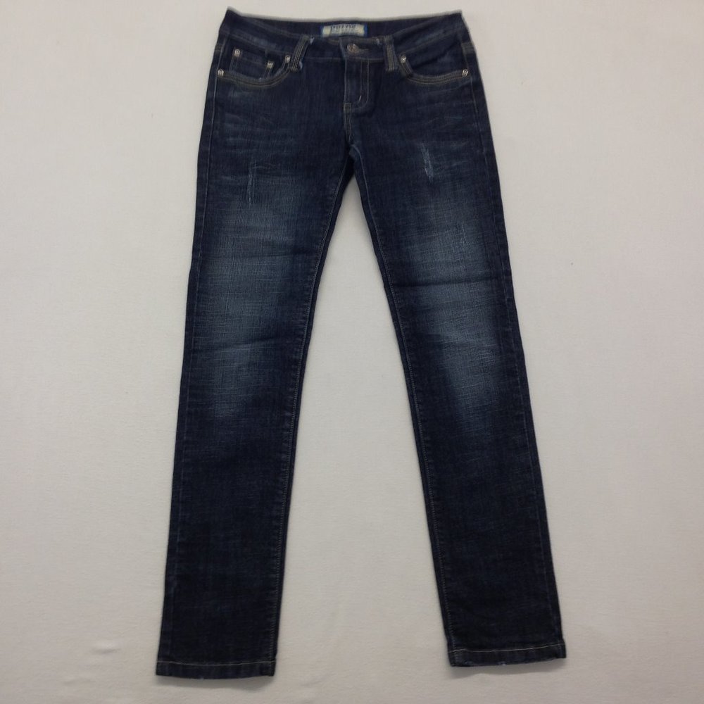 Puzzle Jeans Women's Size 7/8  Distressed Jeans